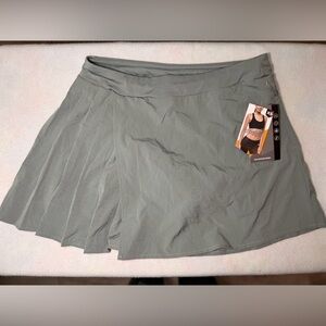 Avia Women's Pleated Gray Mini Skirt